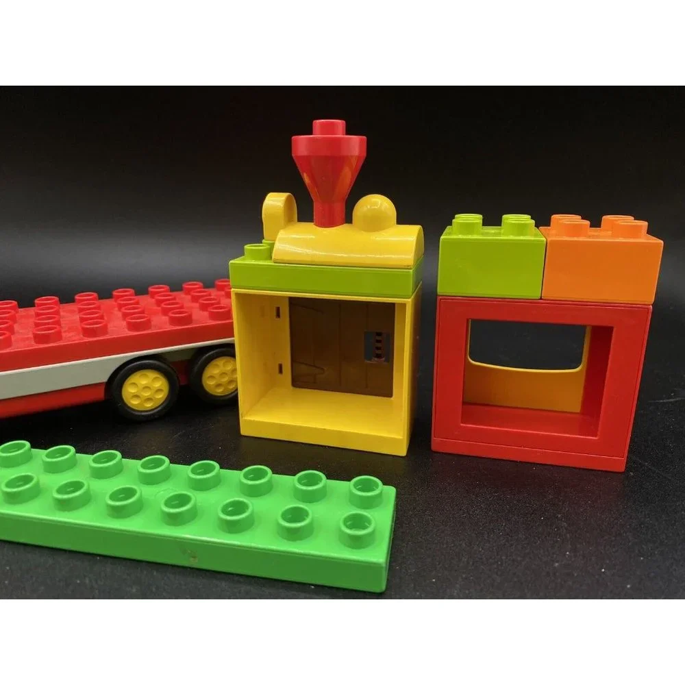 Lego Duplo Vehicle Truck Red Grey Fire Brigade Set 2691 & Misc Blocks LOT 8